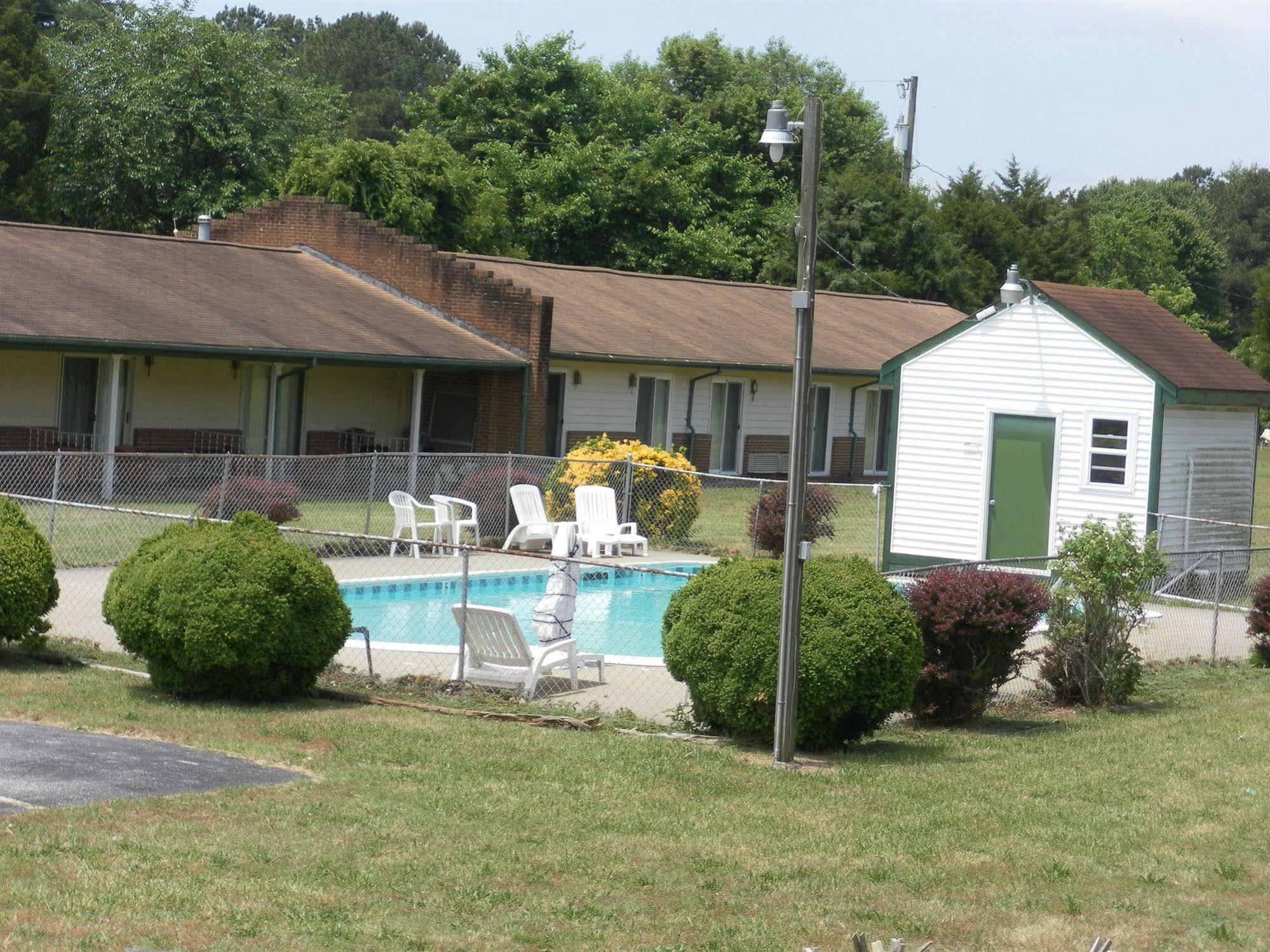 Tide Water Motel Hayes Ordinary Exterior photo
